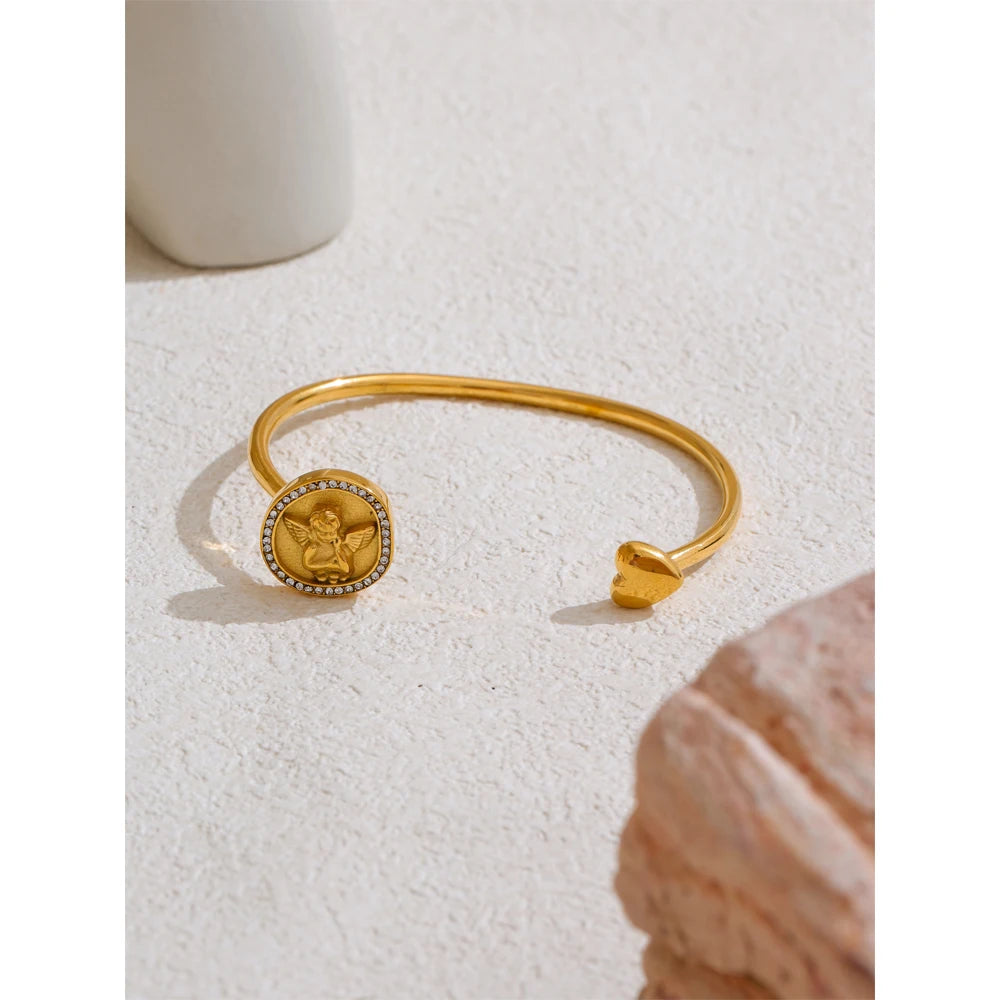 Cherub Angel Heart Bangle