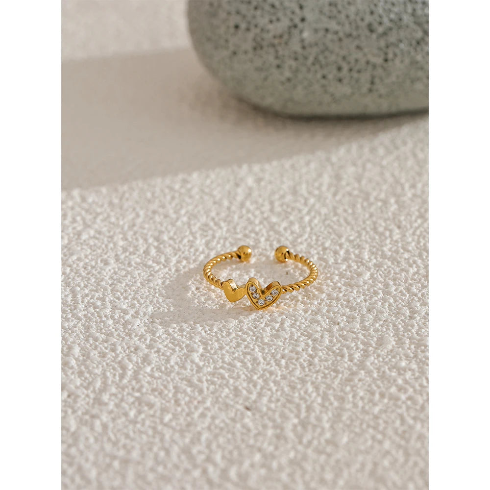 Double Heart Twist Ring